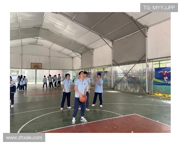 从球场激情到团队默契探究篮球运动对青少年成长的积极影响 从球场激情到团队默契探究篮球运动对青少年成长的积极影响